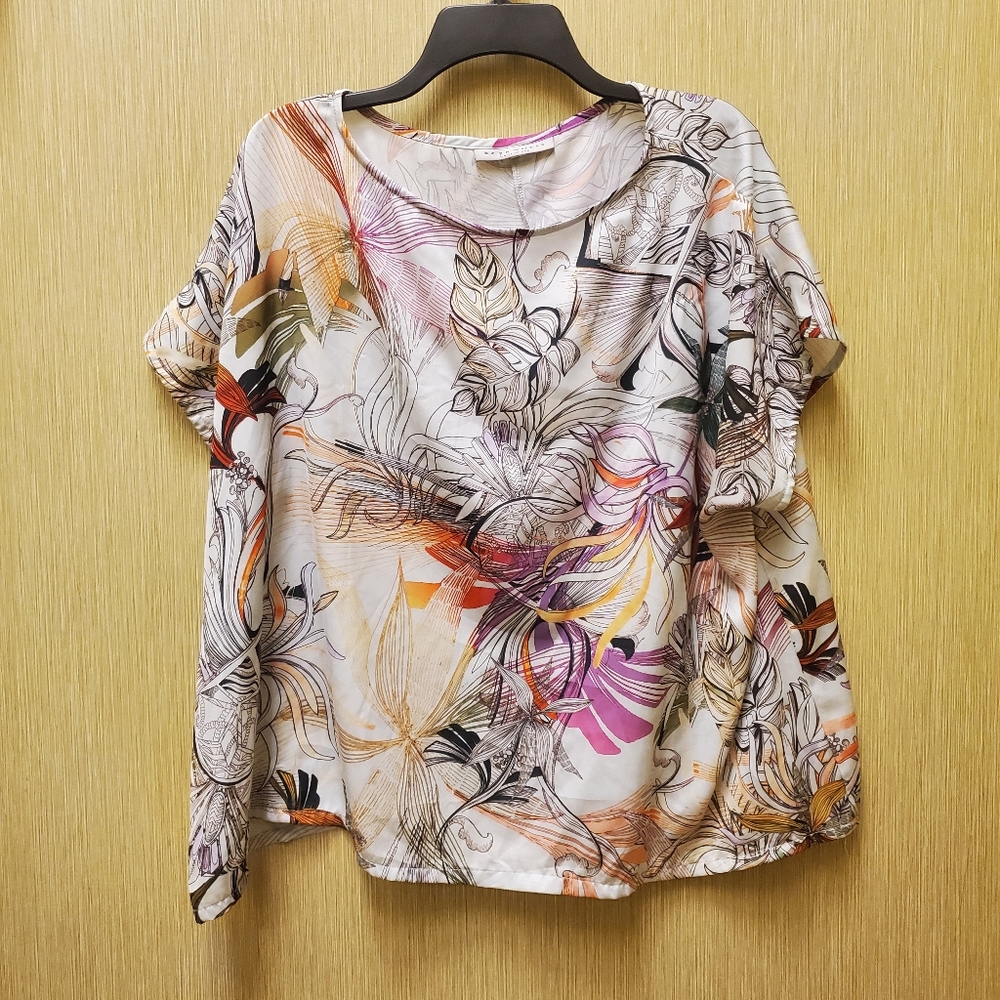 BRYN Walker Printed Top Italian Fabric Made in USA Size L